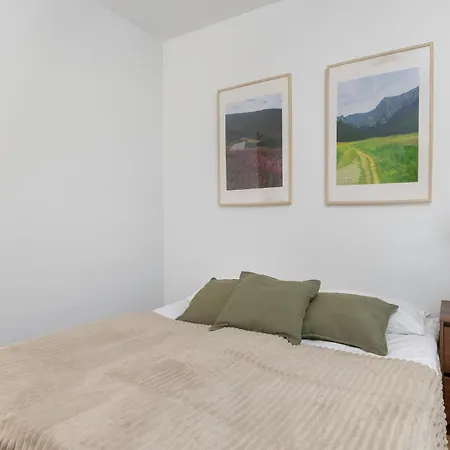 Blisko Centrum W Zakopanem By Renters Apartman